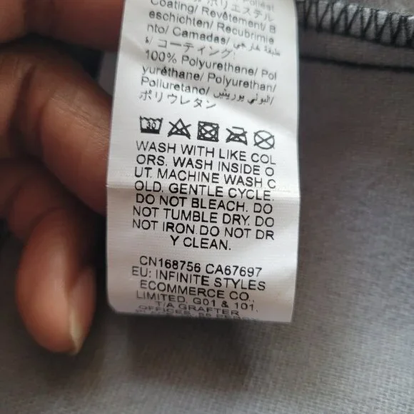 CLEARANCE -SHEIN Easy Wear Color Block B/W Vegan Leather Jacket (Size 8/10) - Picture 10 of 14